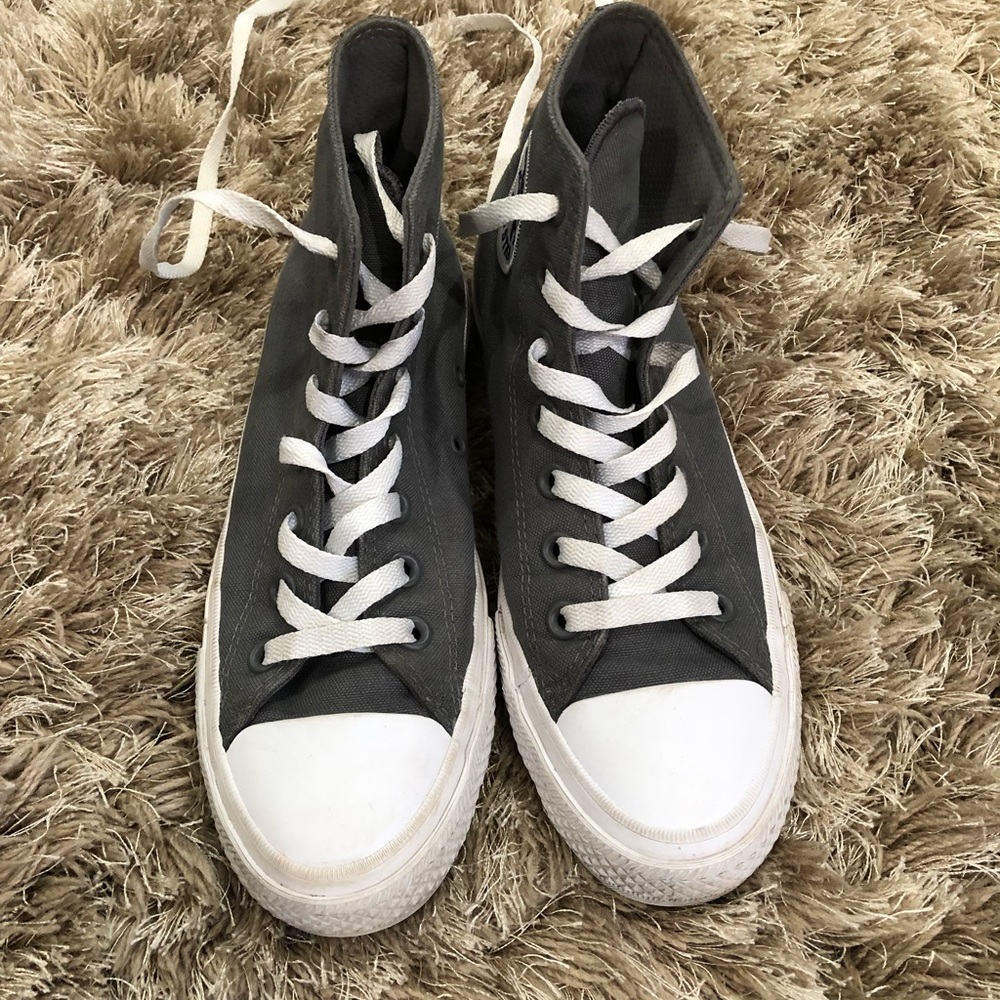 Converse Chuck Taylor unisex high top.